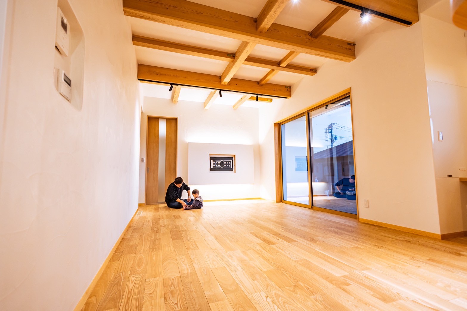 和モダンと洋風インテリアで叶える３人家族の理想の平屋(富士宮)