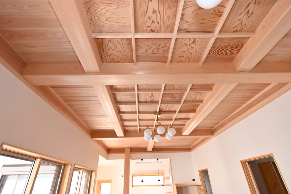 富士市の注文住宅、藤田工務店で仕上げた天井