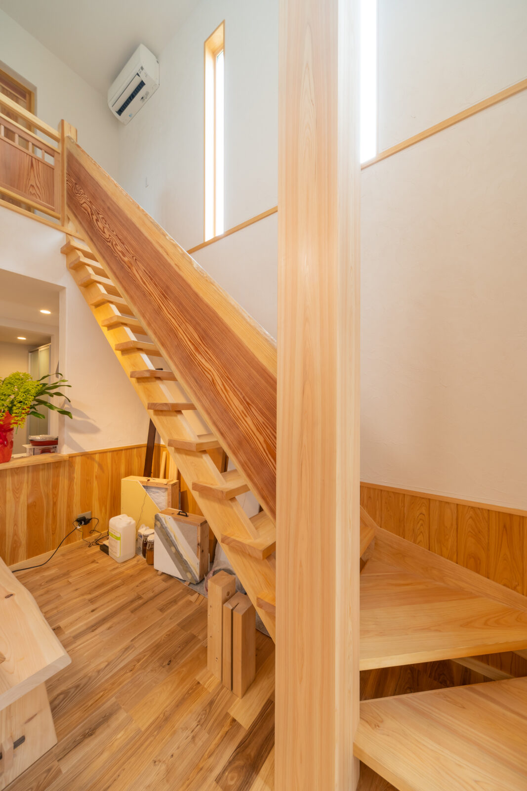 藤田工務店モデルハウス　階段